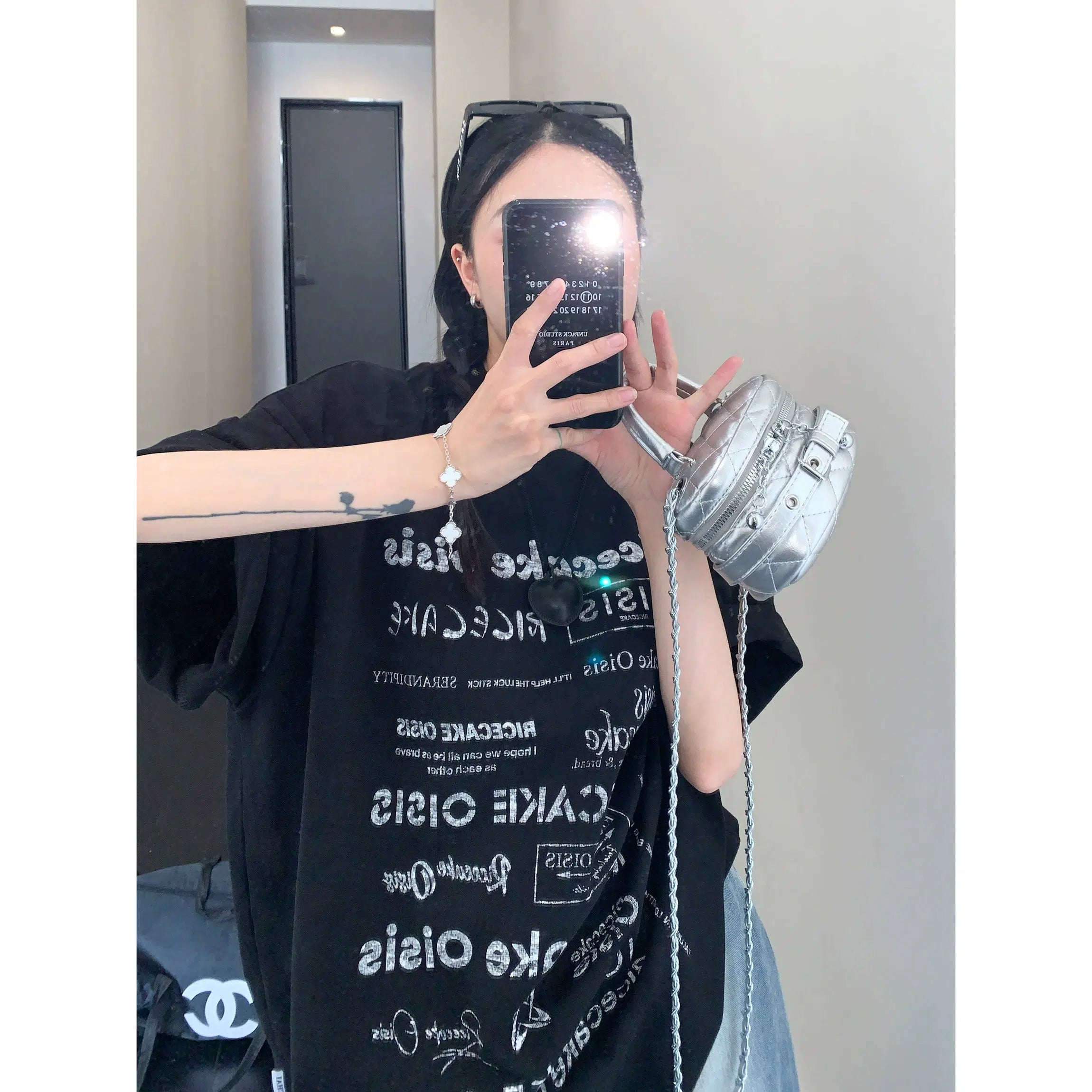 Graphic Printed T-shirt For Discount