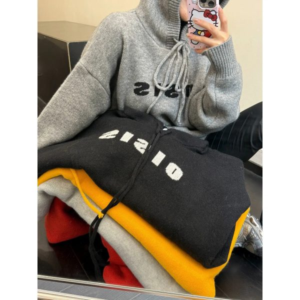 Minimalist Thickened Hooded Sweatshirt Sale - Image 3