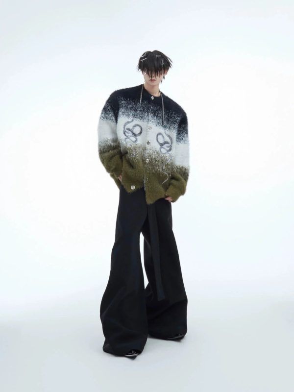 Snake Design Gradient Loose Knit Sweater on Sale - Image 4